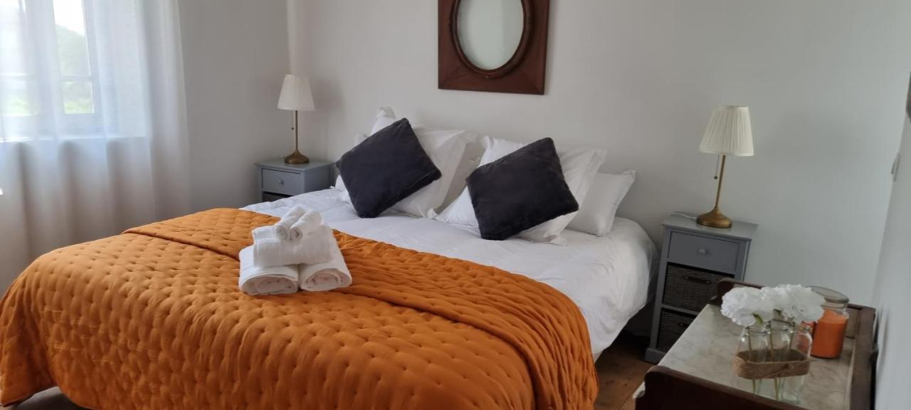 Le Petit Eden Bed & Breakfast Saint-Quentin-la-Poterie Dış mekan fotoğraf