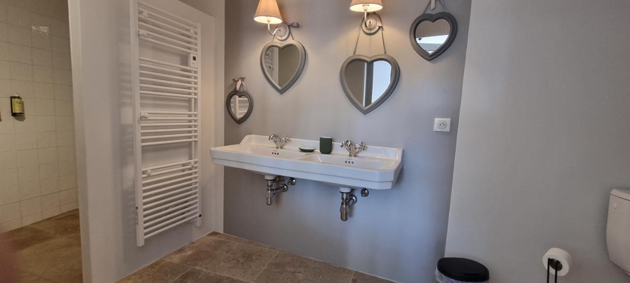 Le Petit Eden Bed & Breakfast Saint-Quentin-la-Poterie Dış mekan fotoğraf