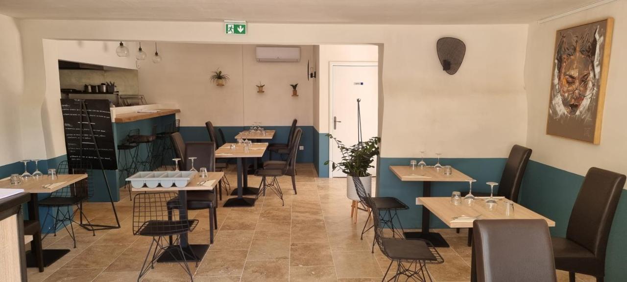 Le Petit Eden Bed & Breakfast Saint-Quentin-la-Poterie Dış mekan fotoğraf