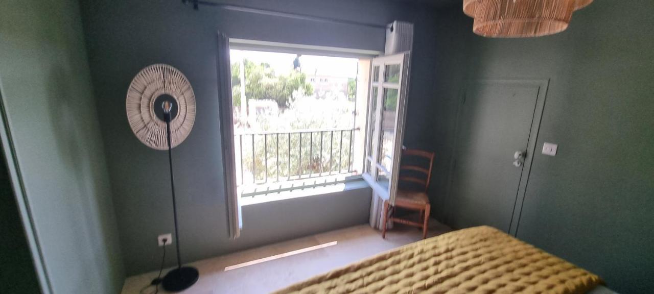 Le Petit Eden Bed & Breakfast Saint-Quentin-la-Poterie Dış mekan fotoğraf